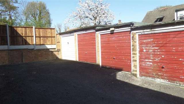  Image of 1 bedroom Ground Flat for sale in Allnutts Road Epping CM16 at Epping Essex Epping, CM16 7BD