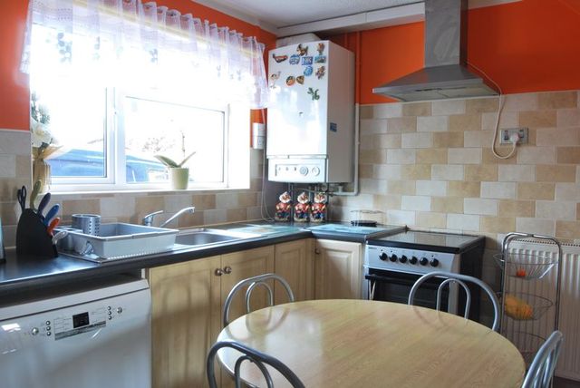  Image of 3 bedroom Semi-Detached house for sale in Anne Crescent Evesham WR11 at Anne Crescent  Evesham, WR11 1HZ