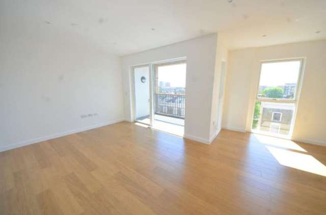  Image of 2 bedroom Apartment to rent in Dalston Lane London E8 at Dalston Lane  Hackney, E8 1JG