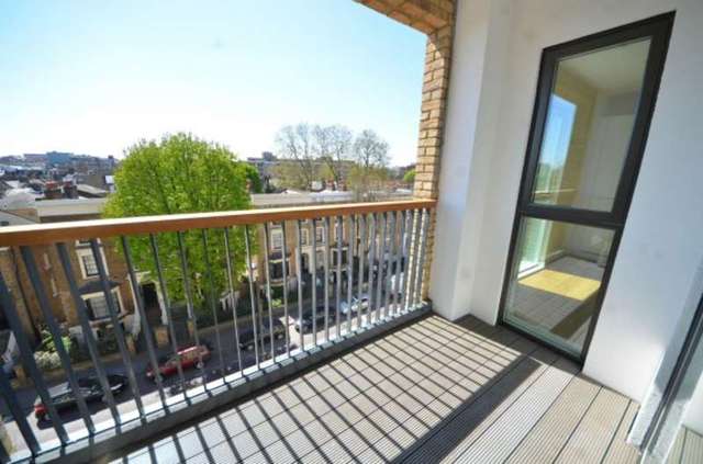  Image of 2 bedroom Apartment to rent in Dalston Lane London E8 at Dalston Lane  Hackney, E8 1JG