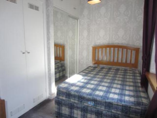  Image of 1 bedroom Flat to rent in Balmoral Place Aberdeen AB10 at West End Aberdeen Aberdeen, AB10 6HP