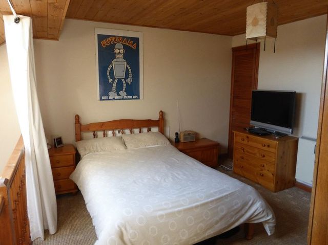  Image of 1 bedroom Flat for sale in Neuadd Yr Eglwys Glynne Road Bangor LL57 at Glynne Road  Bangor, LL57 1BJ