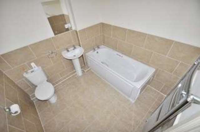  Image of 2 bedroom Flat for sale in Beresford Road Prenton CH43 at Prenton, CH43 1AB