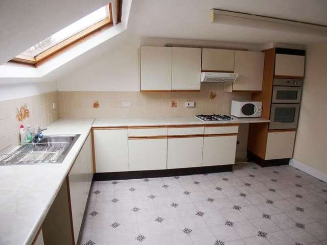  Image of 2 bedroom Apartment to rent in Orrell Road Wallasey CH45 at 7 Orrell Road  Wallasey, CH45 1HX