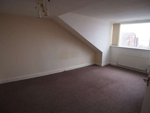  Image of 2 bedroom Apartment to rent in Orrell Road Wallasey CH45 at 7 Orrell Road  Wallasey, CH45 1HX