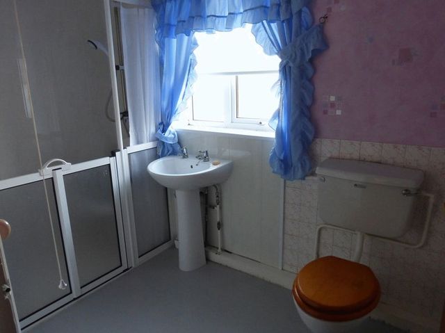  Image of 3 bedroom Terraced house for sale in Glanogwen Bethesda Bangor LL57 at Glanogwen  Bethesda, LL57 3PG