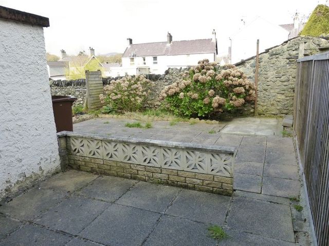 Image of 3 bedroom Terraced house for sale in Glanogwen Bethesda Bangor LL57 at Glanogwen  Bethesda, LL57 3PG