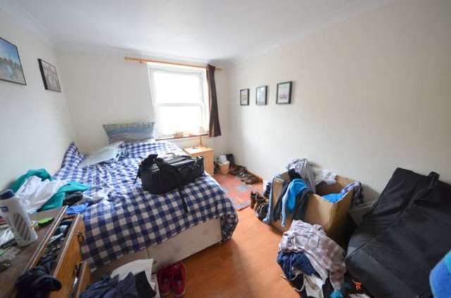  Image of 2 bedroom Apartment to rent in Blackstock Road London N4 at Blackstock Road  Finsbury Park, N4 2DL