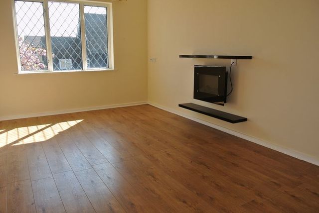  Image of 2 bedroom Detached house for sale in Bourne Road Estate Colsterworth Grantham NG33 at Bourne Road Estate Colsterworth Grantham, NG33 5JQ