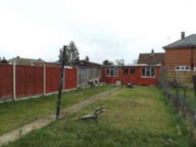  Image of 3 bedroom End of Terrace for sale in Coggeshall Road Braintree CM7 at Braintree Essex Braintree, CM7 9EQ