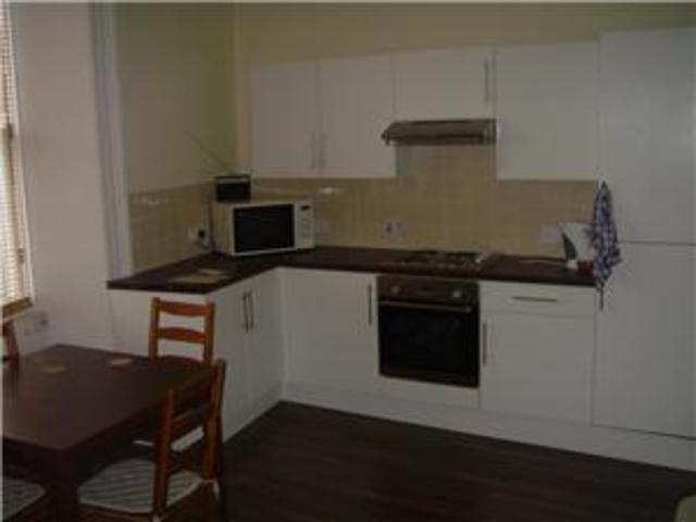  Image of 2 bedroom Flat to rent in Brougham Street Edinburgh EH3 at Tollcross Edinburgh Edinburgh, EH3 9JT