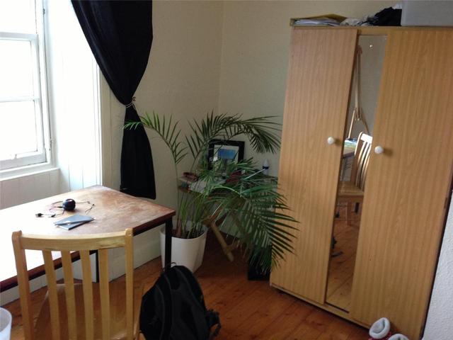  Image of 2 bedroom Flat to rent in Buccleuch Street Edinburgh EH8 at Meadows Edinburgh Edinburgh, EH8 9NQ