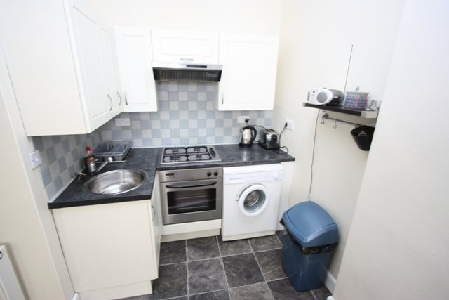  Image of 1 bedroom Flat to rent in Buchanan Street Edinburgh EH6 at Leith Walk Edinburgh Edinburgh, EH6 8RD