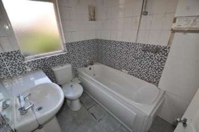  Image of 2 bedroom Apartment for sale in Burlington Road New Brighton Wallasey CH45 at Wallasey, CH45 2NR