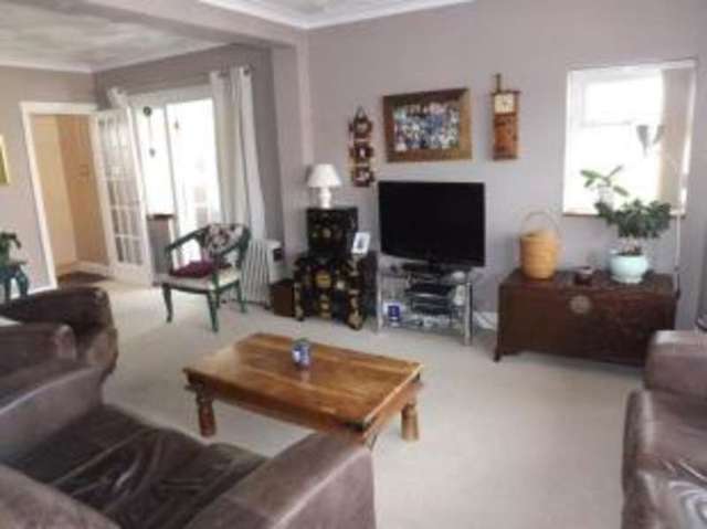  Image of 3 bedroom Bungalow for sale in Leigh Road Canvey Island SS8 at Canvey Island Essex Leigh Beck, SS8 0AW
