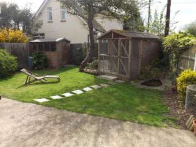  Image of 3 bedroom Bungalow for sale in Leigh Road Canvey Island SS8 at Canvey Island Essex Leigh Beck, SS8 0AW