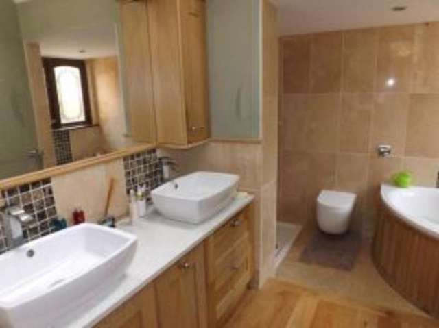  Image of 2 bedroom Bungalow for sale in Waarden Road Canvey Island SS8 at Canvey Island Essex Leigh Beck, SS8 9BE