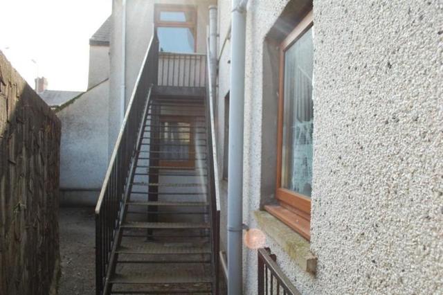  Image of 2 bedroom Flat to rent in Old St. Clears Road Johnstown Carmarthen SA31 at Woodbine Cottages  Carmarthen, SA31 3HL