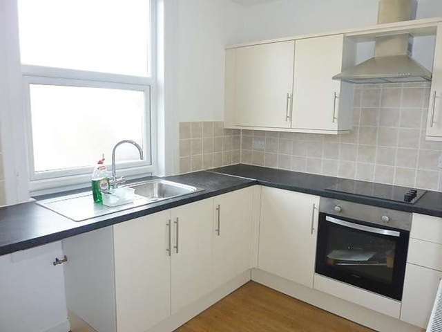  Image of 3 bedroom Flat for sale in Cavendish Place Eastbourne BN21 at Eastbourne, BN21 3RR