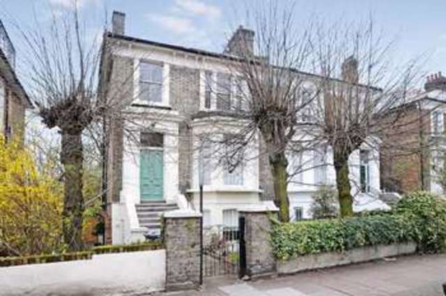  Image of 2 bedroom Flat to rent in Cavendish Road London NW6 at Kilburn London Brondesbury Park, NW6 7XP