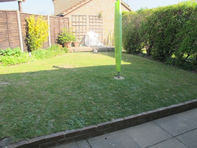  Image of 3 bedroom Semi-Detached house for sale in Chaffinch Way Lee-on-the-Solent PO13 at Chaffinch Way  Lee-On-The-Solent, PO13 8LD