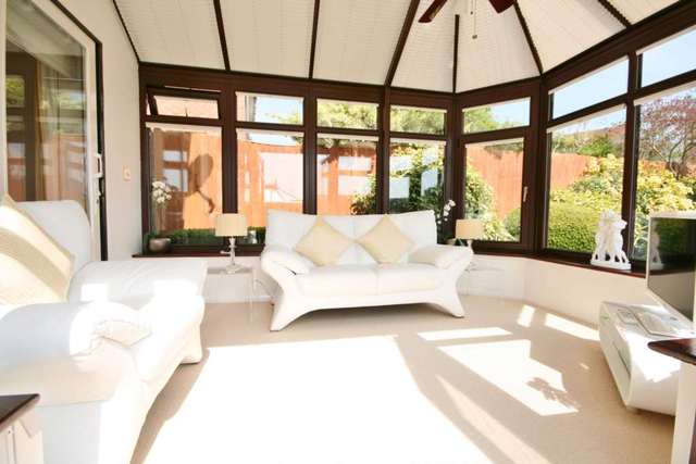  Image of 4 bedroom Detached house for sale in Sundew Road Hemel Hempstead HP1 at Sundew Road Chaulden Vale Hemel Hempstead, HP1 2DQ