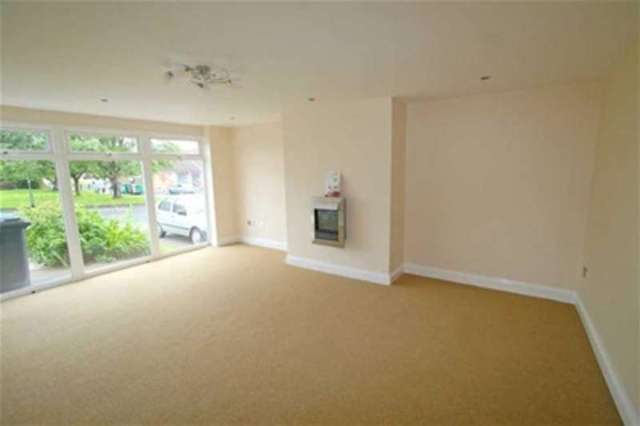  Image of 3 bedroom Detached house for sale in Cherry Brook Drive Paignton TQ4 at Paignton, TQ4 7LZ