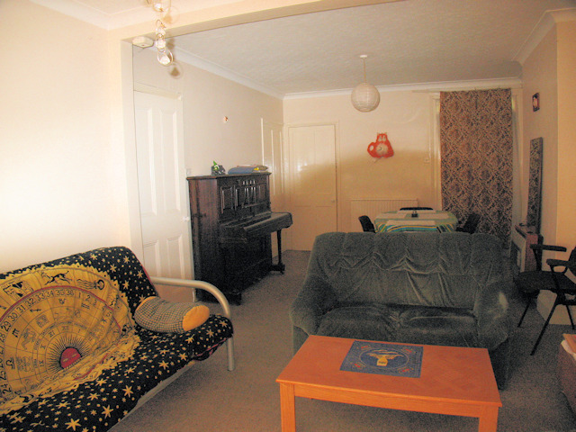  Image of 3 bedroom Detached house to rent in Cherry Hinton Road Cherry Hinton Cambridge CB1 at Cambridge, CB1 7BX