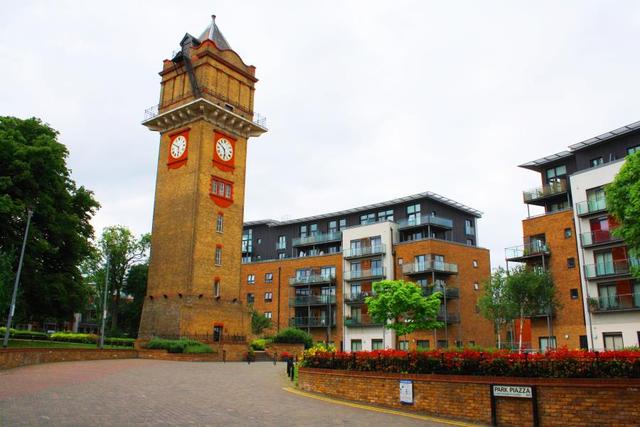  Image of 1 bedroom Apartment to rent in Birdwood Avenue London SE13 at London, SE13 6UR