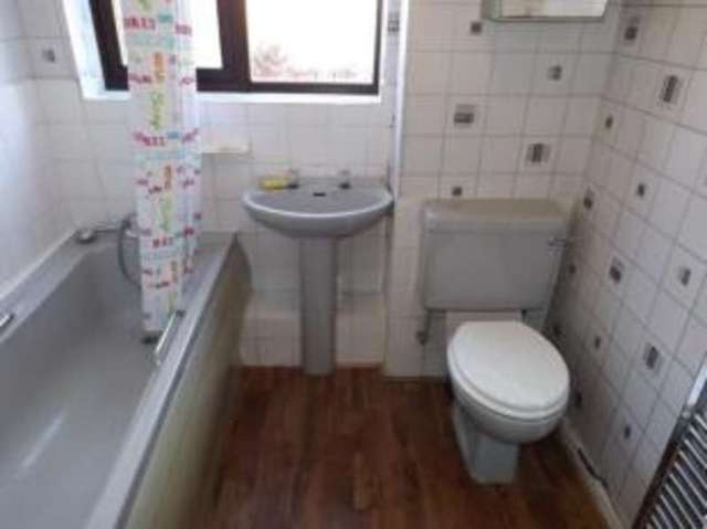  Image of 2 bedroom Flat for sale in Circuit Close Willenhall WV13 at Willenhall West Midlands Willenhall, WV13 1EB