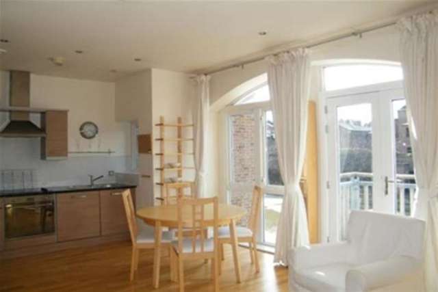  Image of 2 bedroom Flat to rent in Back Silver Street Durham DH1 at Durham, DH1 3RP