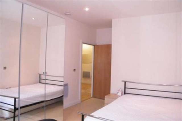  Image of 2 bedroom Flat to rent in Back Silver Street Durham DH1 at Durham, DH1 3RP