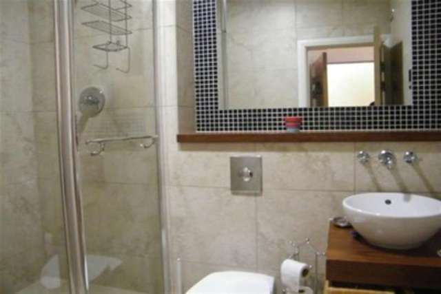 Image of 2 bedroom Flat to rent in Back Silver Street Durham DH1 at Durham, DH1 3RP