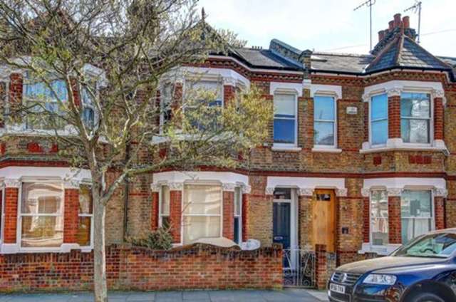  Image of 3 bedroom Detached house to rent in Claxton Grove London W6 at London, W6 8HE