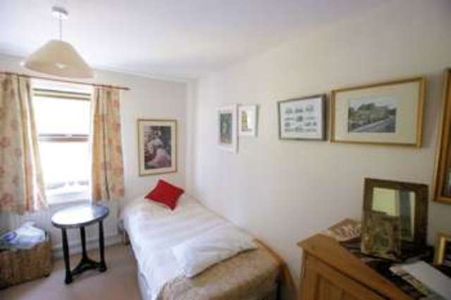  Image of 3 bedroom Terraced house for sale in Cleveland Drive Fareham PO14 at Cleveland Drive  Fareham, PO14 1SW
