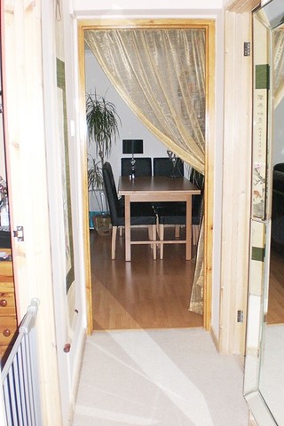  Image of 2 bedroom Flat to rent in Cliveden Close Preston Brighton BN1 at Cliveden Close  Brighton, BN1 6UE