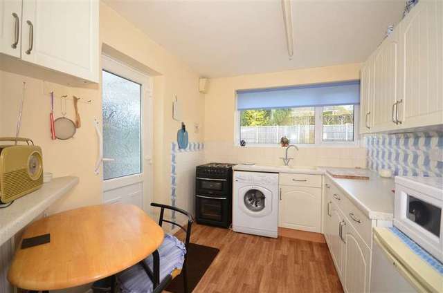  Image of 2 bedroom Bungalow for sale in Cowdrey Close Maidstone ME16 at Maidstone Kent Maidstone, ME16 8PN