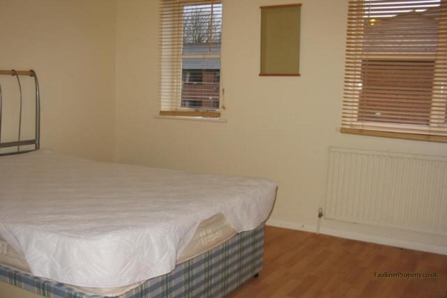  Image of 1 bedroom Apartment to rent in Cranbrook Woburn Sands Milton Keynes MK17 at Woburn Sands, MK17 8NB