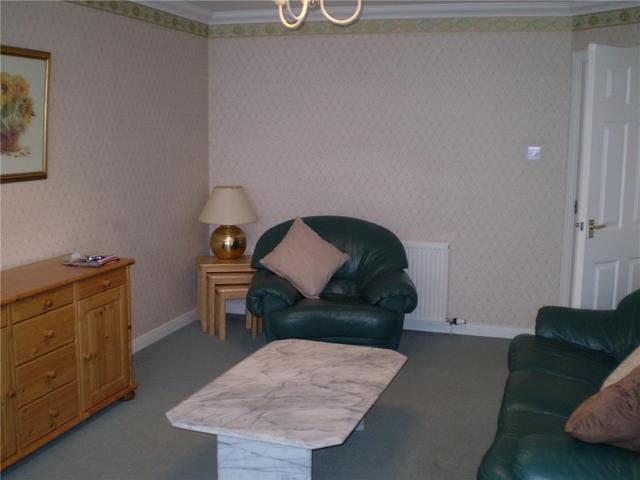  Image of 2 bedroom Flat to rent in Crathie Gardens West Aberdeen AB10 at City Centre Aberdeen Aberdeen, AB10 6BU
