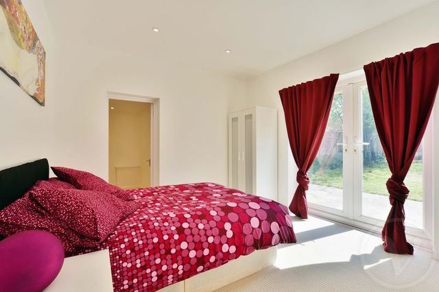  Image of 1 bedroom Flat to rent in Cricklewood Lane London NW2 at Cricklewood Lane Cricklewood Fortune Green, NW2 2PX