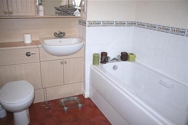  Image of 2 bedroom Flat to rent in Dee Street Aberdeen AB11 at City Centre Aberdeen Aberdeen, AB11 6AW
