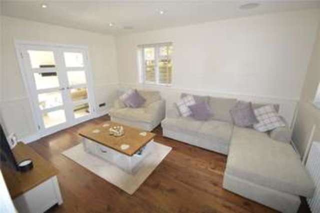  Image of 3 bedroom Detached house for sale in Derwent Drive Maidenhead SL6 at Maidenhead Berkshire Furze Platt, SL6 6LA