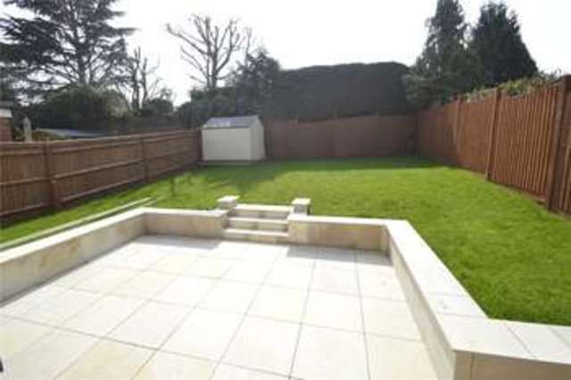  Image of 3 bedroom Detached house for sale in Derwent Drive Maidenhead SL6 at Maidenhead Berkshire Furze Platt, SL6 6LA