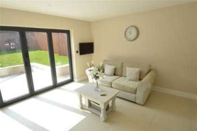  Image of 3 bedroom Detached house for sale in Derwent Drive Maidenhead SL6 at Maidenhead Berkshire Furze Platt, SL6 6LA