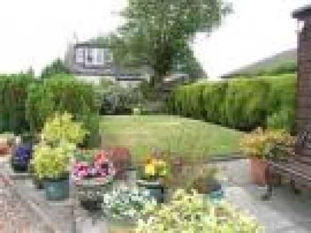  Image of 1 bedroom Flat to rent in Eaglesham Road Clarkston Glasgow G76 at Newton Mearns East Renfrewshire East Renfrewshire, G76 8RH