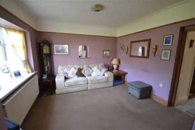  Image of 2 bedroom Property for sale in East Lambwath Road Withernwick Hull HU11 at East Lambwath Road Withernwick Withernwick, HU11 4TW