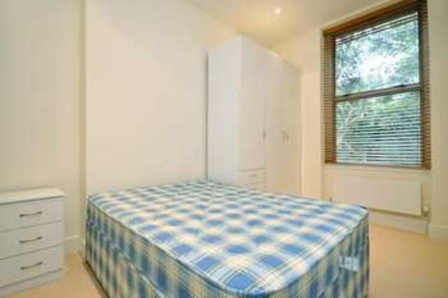  Image of 2 bedroom Flat to rent in Edbrooke Road London W9 at Maida Vale London Maida Hill, W9 2DG