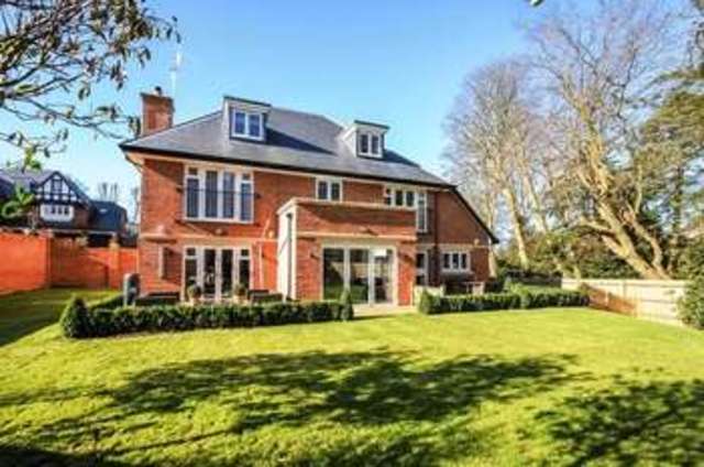  Image of 5 bedroom Detached house for sale in Egerton Close Bushey WD23 at Egerton Close  Bushey, WD23 1FQ