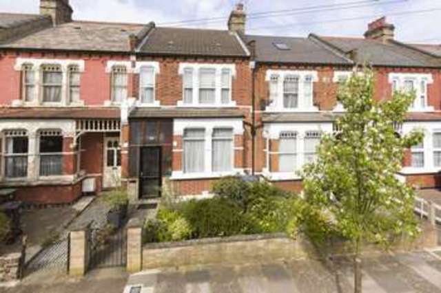  Image of 4 bedroom Terraced house for sale in Elvendon Road London N13 at Elvendon Road  London, N13 4SJ