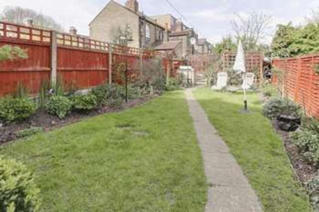  Image of 4 bedroom Terraced house for sale in Elvendon Road London N13 at Elvendon Road  London, N13 4SJ
